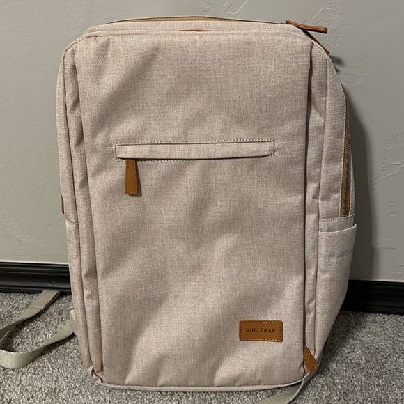 Travel backpack - Picture 1 of 5